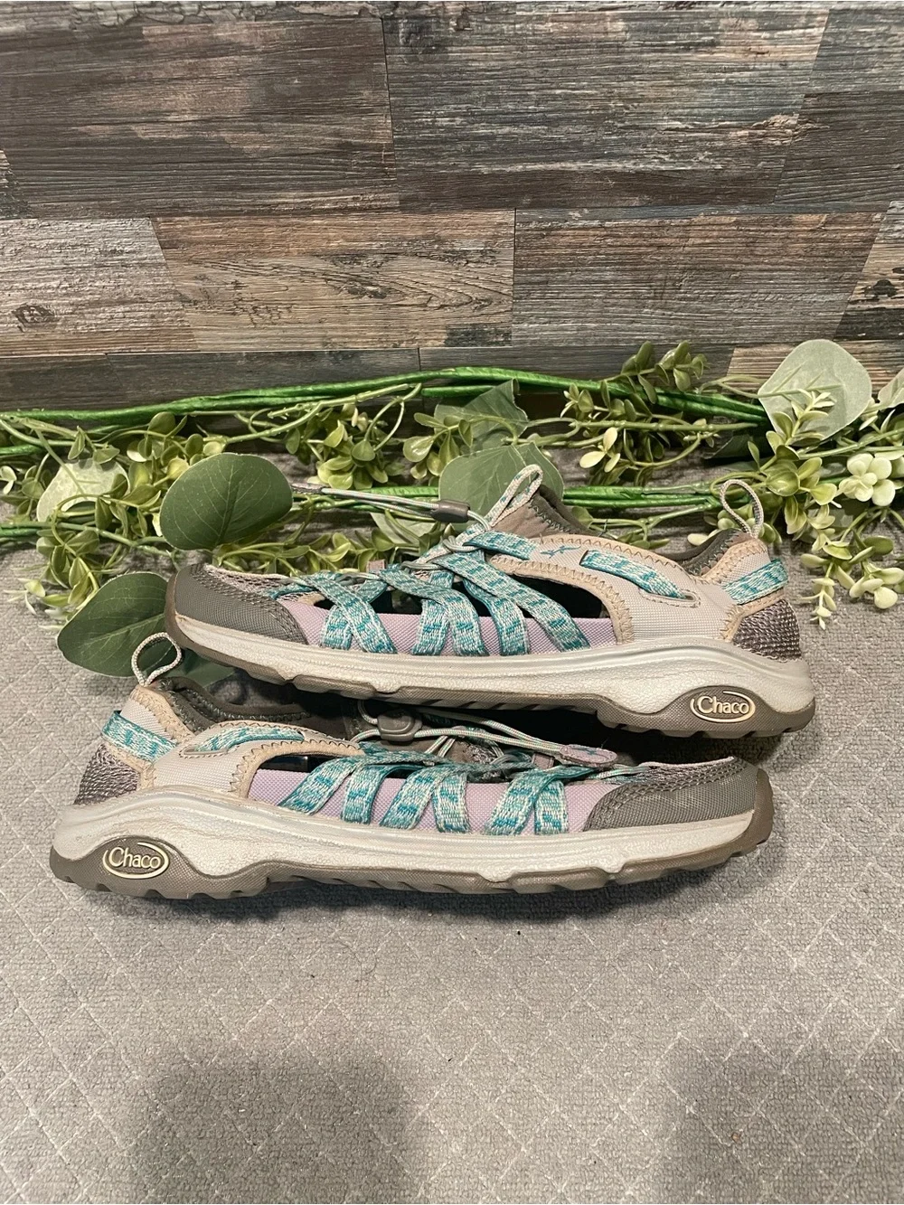 Chaco Outcross Evo Water Hiking Shoes Size 8.5 Women's